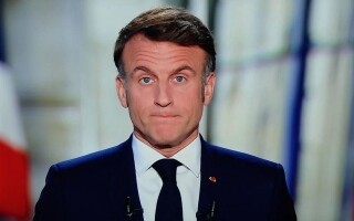 Macron Calls on Iran for Negotiations