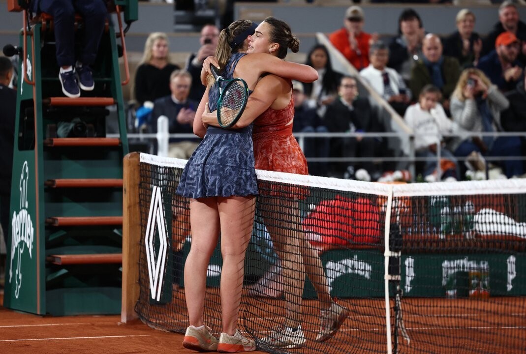 Арина Сабаленка и Варвара Грачева засияли на Открытом Чемпионате Франции