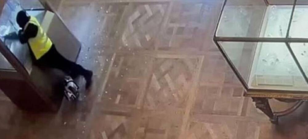 French Media Release Louvre Heist Footage