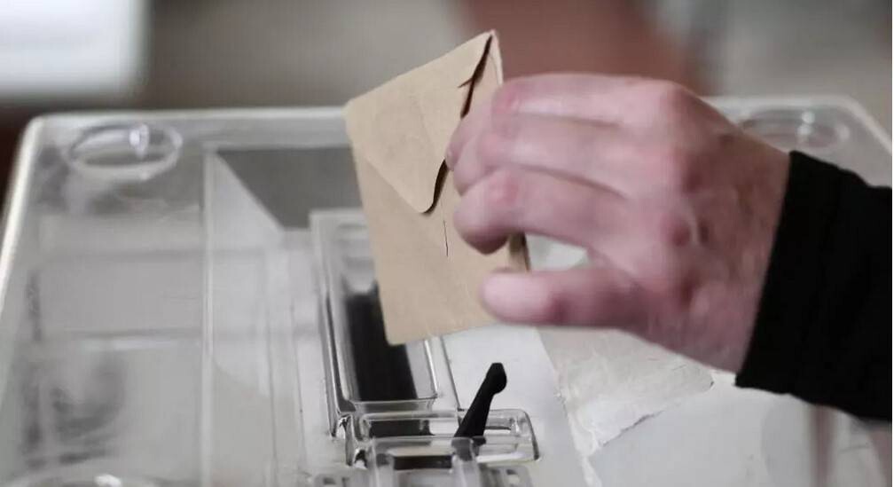 French Voters Cast Ballots in Second Round of Municipal Elections