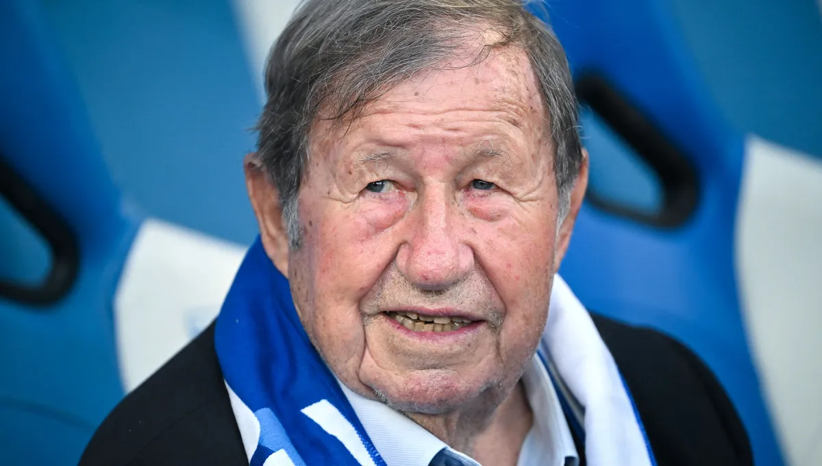 Auxerre coach Jean-Guy Wallemme sparks controversy with controversial statements