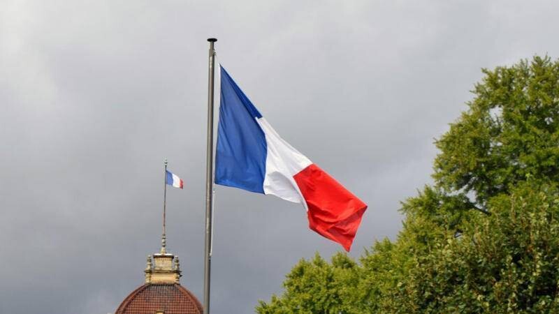 Французский парламент ожидает принять закон против иностранного вмешательства