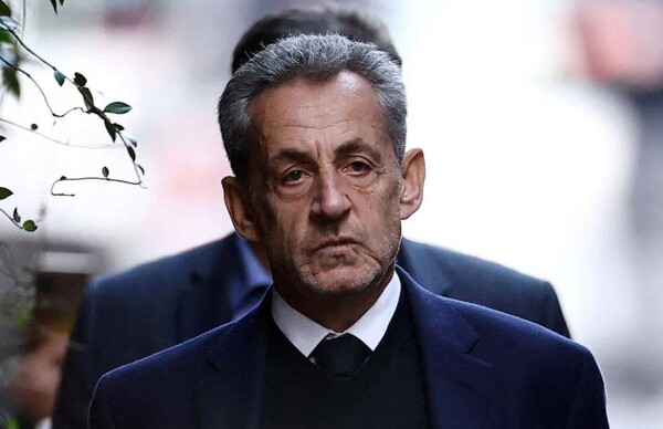 US Ambassador to France Requested Meeting with Sarkozy