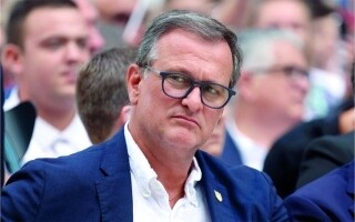 Марин Ле Пен предстанет перед судом за злоупотребление фондами ЕС