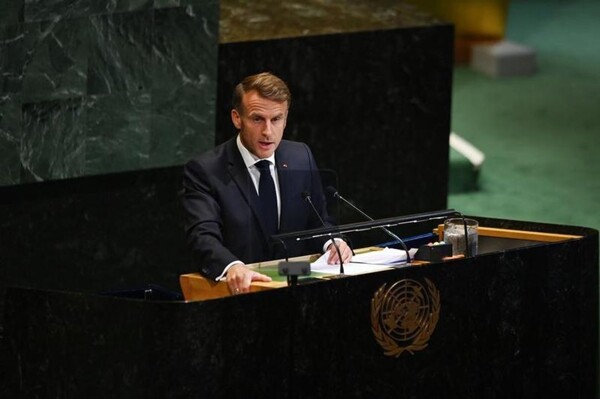 La aprobación de Macron cae a su mínimo histórico