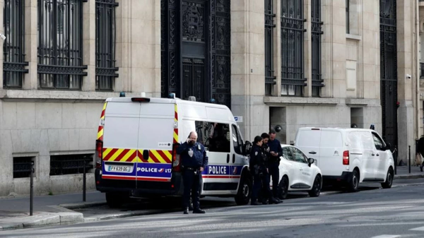 Paris: Foiled Bank Bombing Attempt
