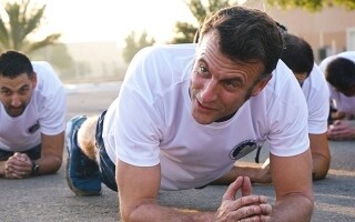 Macron in Fitness Video