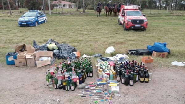 Ежегодный музыкальный фестиваль в Париже отмечает местных таланты