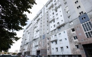 Французский мальчик чудом выжил после падения с 16-го этажа