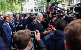 Премьер-министр Франции выражает обеспокоенность безопасностью в Ливане