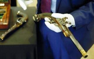 Декоративные пистолеты Наполеона проданы на аукционе за 1,69 миллиона евро