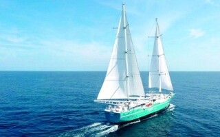 Запуск крупнейшего в мире парусного грузового судна